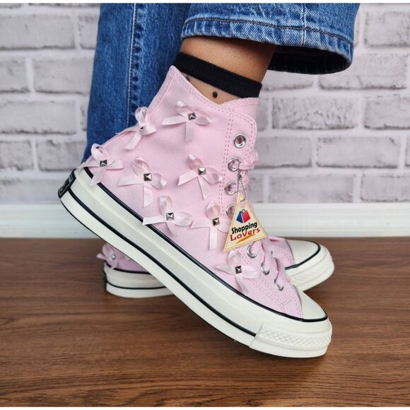 ⭐Converse Chuck 70 Hi Bow Edgy Studded Size 4 Men's Shoes Sneakers Pink A14444C⭐ - Picture 3 of 10
